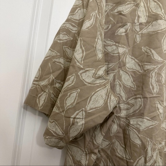 Uniqlo Khaki Leaf Print Open Collar Short Sleeve Hawaiian Shirt Men's Size XL - Picture 11 of 15